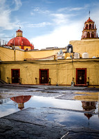 Guanajuato reflections